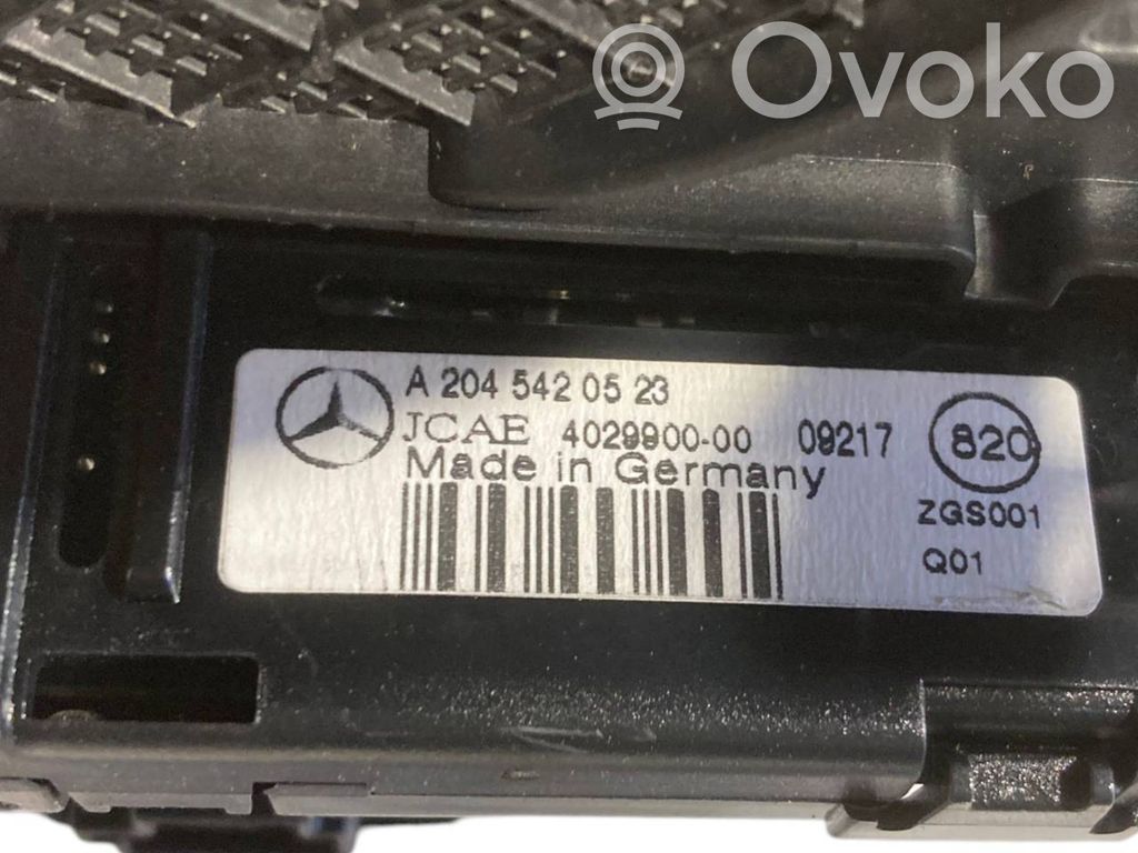 Parkošanās sensora PDC displeja ekrāns