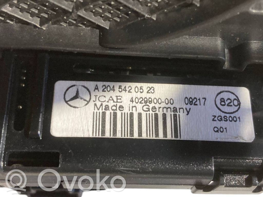 Parkošanās sensora PDC displeja ekrāns