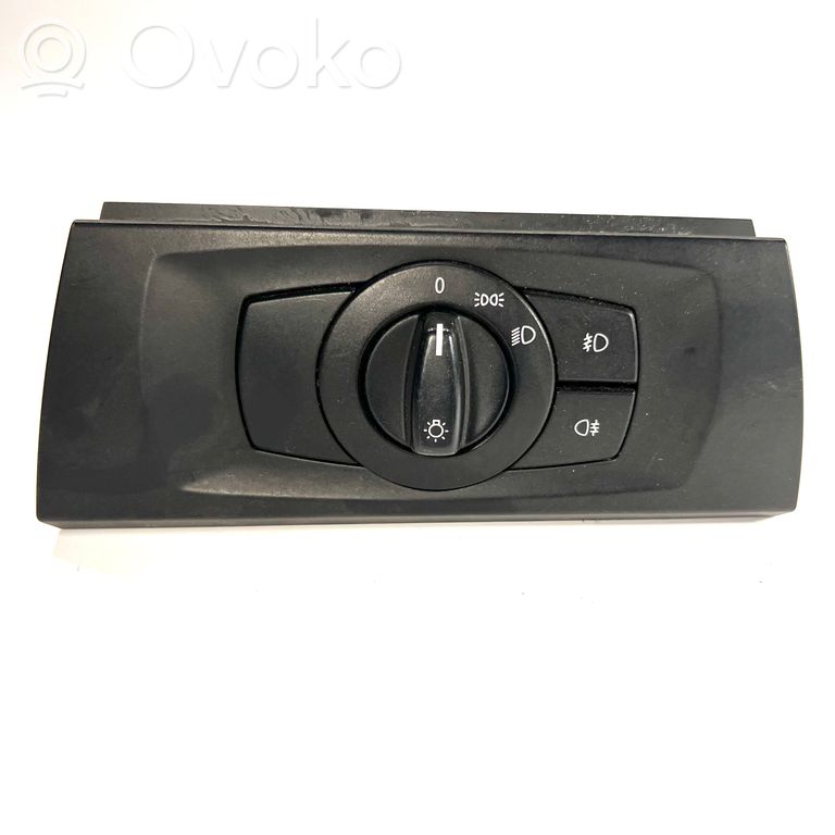 Headlight switch