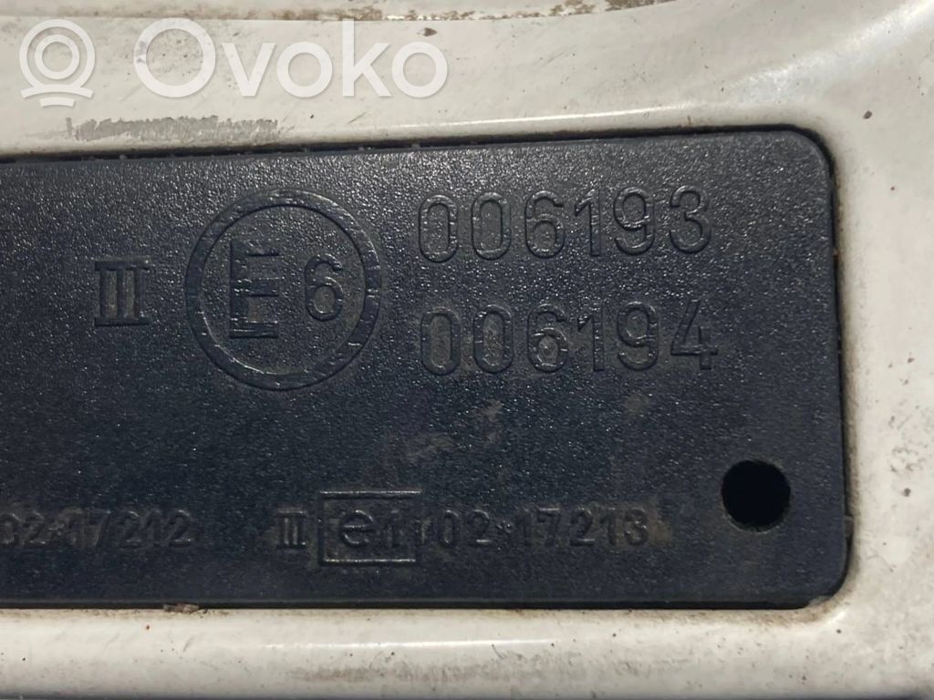 Зеркало (с электрическим управлением)