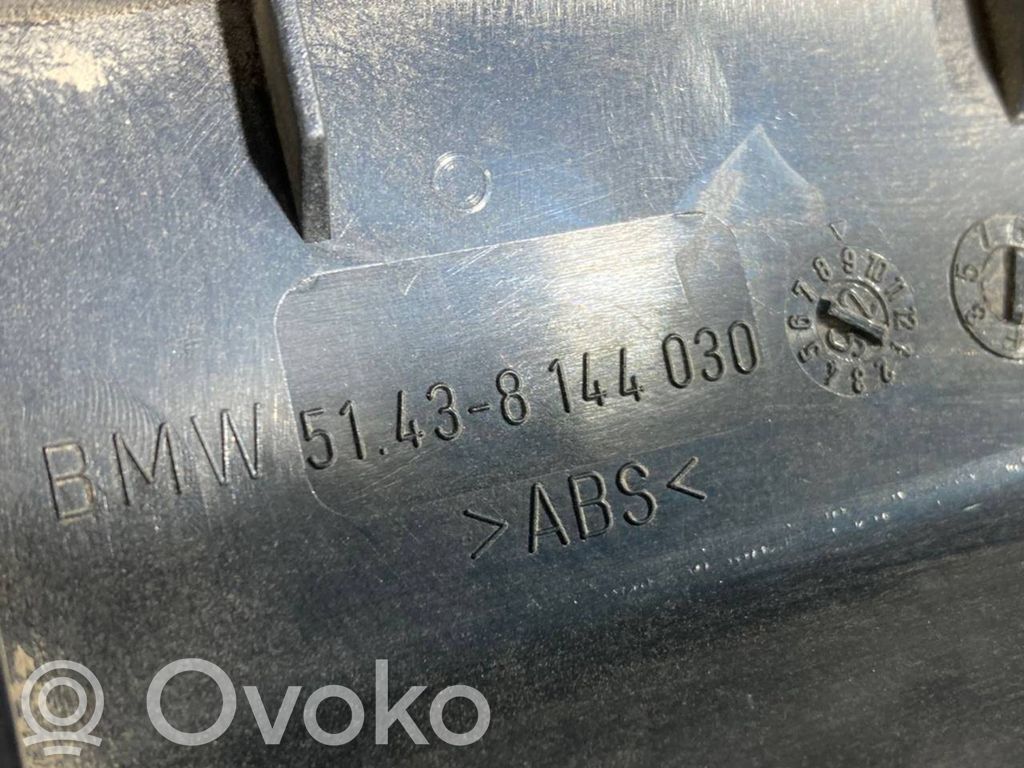 Sānu skaļruņa dekoratīvā apdare