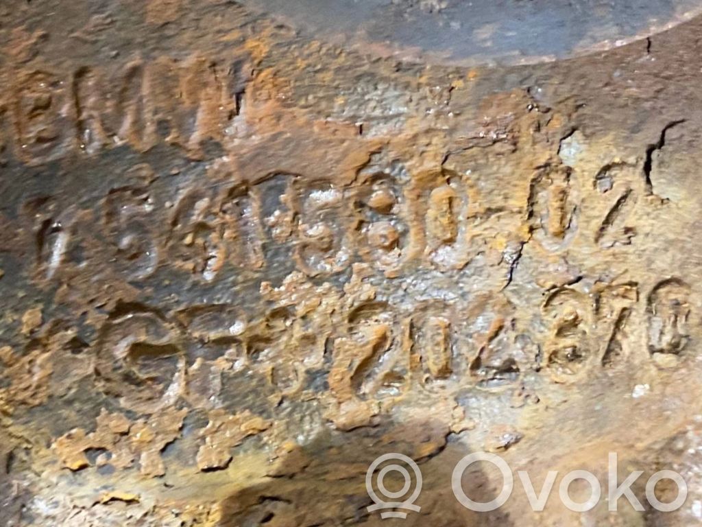 Aizmugurējais reduktors