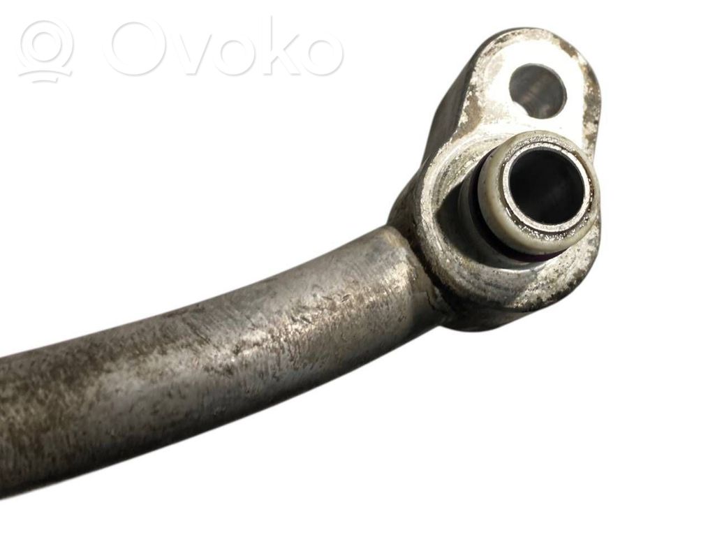 Gaisa kondicioniera caurulīte (-es) / šļūtene (-es)