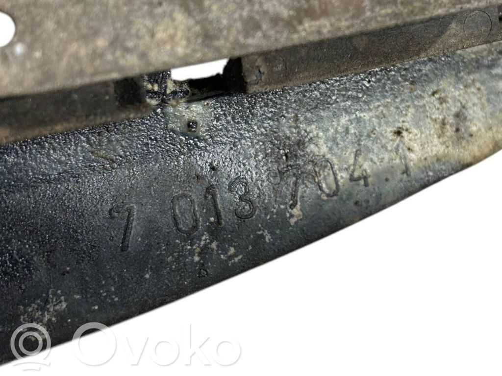 Aizmugurē turētājs / kronšteins ārējam atvēršanas rokturim