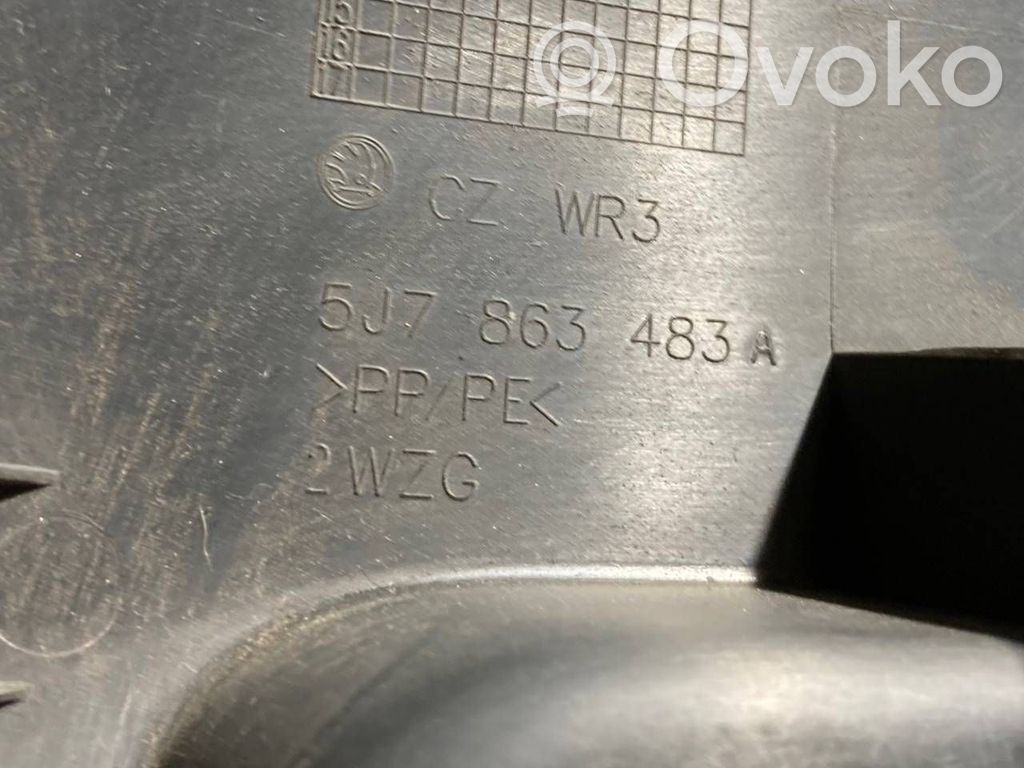 Priekšējā sliekšņa dekoratīvā apdare (iekšējā)