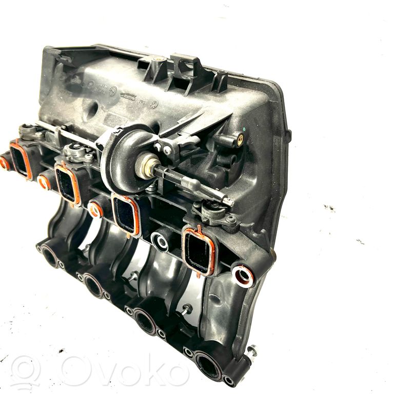 Впускной коллектор