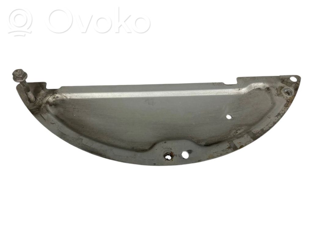 Cita veida dzinēja nodalījuma detaļa