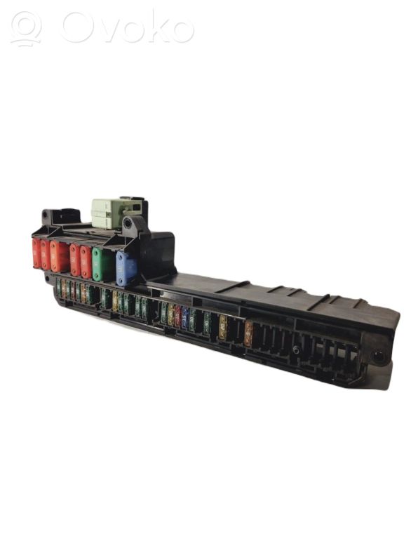 Fuse block