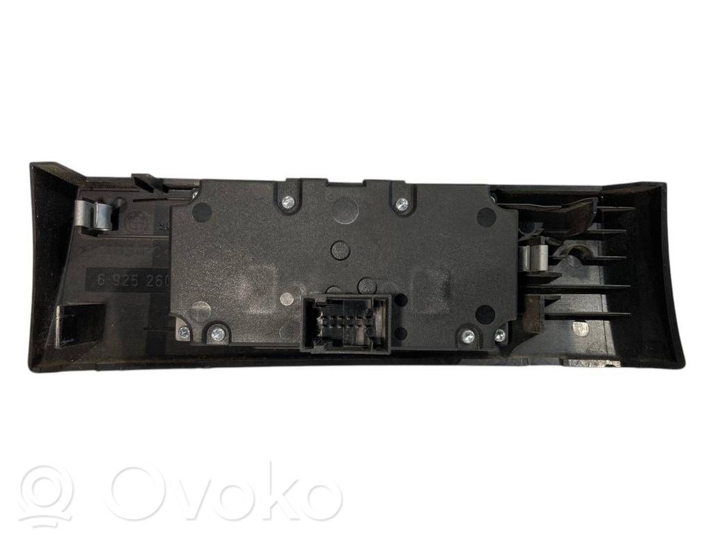 Headlight switch
