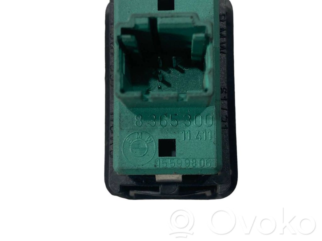 Power window switch