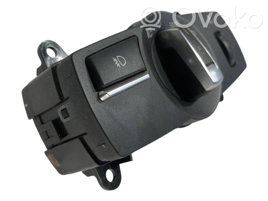 Headlight switch