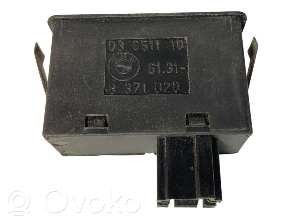 Window electric heating switch