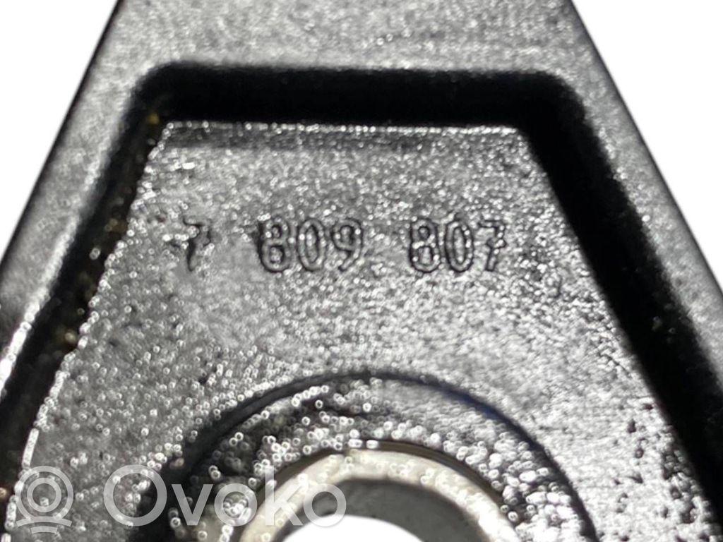 Pārnesumkārbas eļļas dzesētāja caurulīte (-es) / šļūtene (-es)