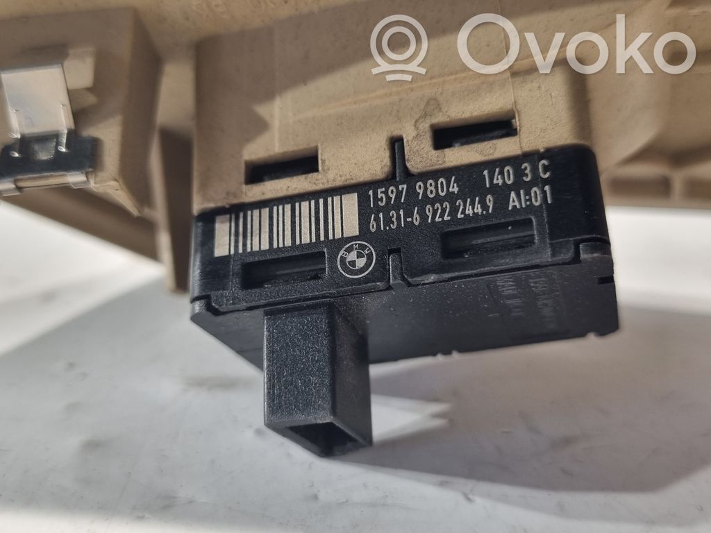 Elektrisko logu slēdzis