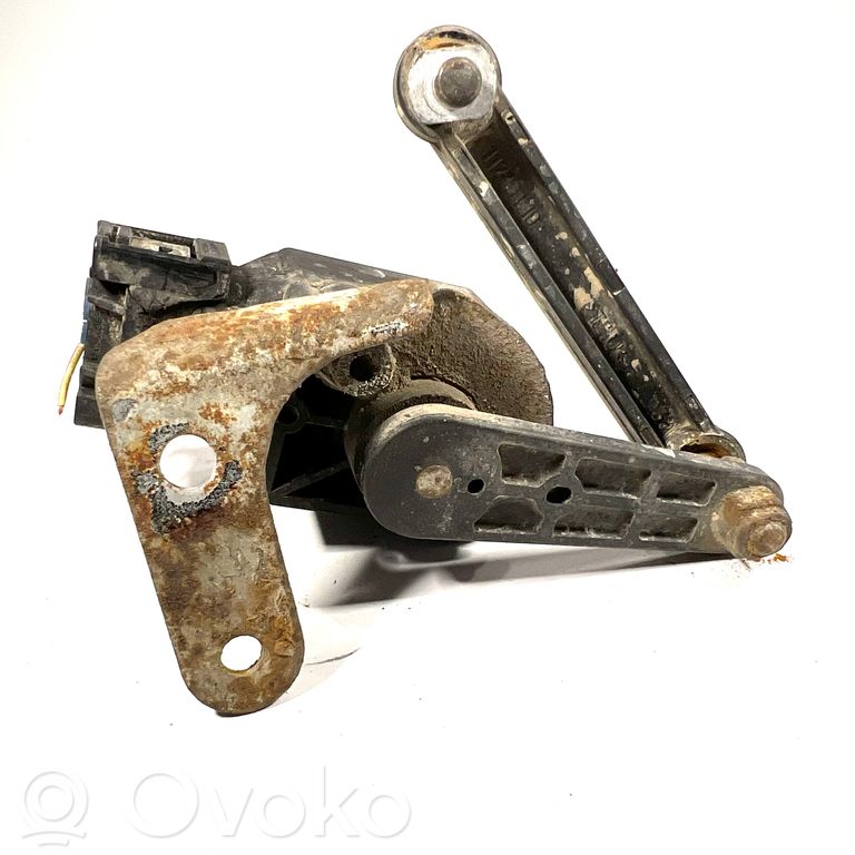 Height sensor (headlights)