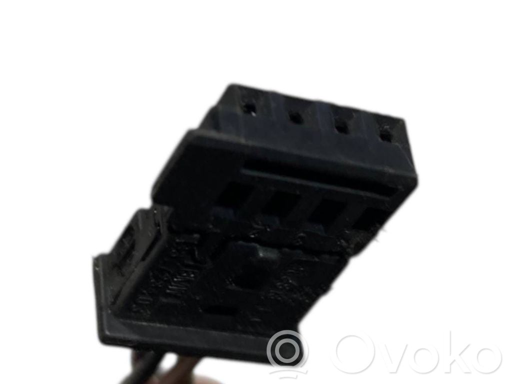 Spogulis (elektriski vadāms)