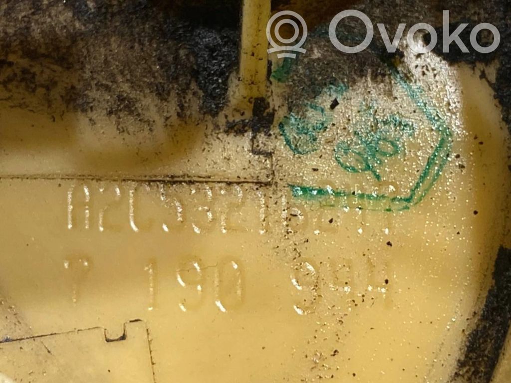 Fuel pump (in the fuel tank)