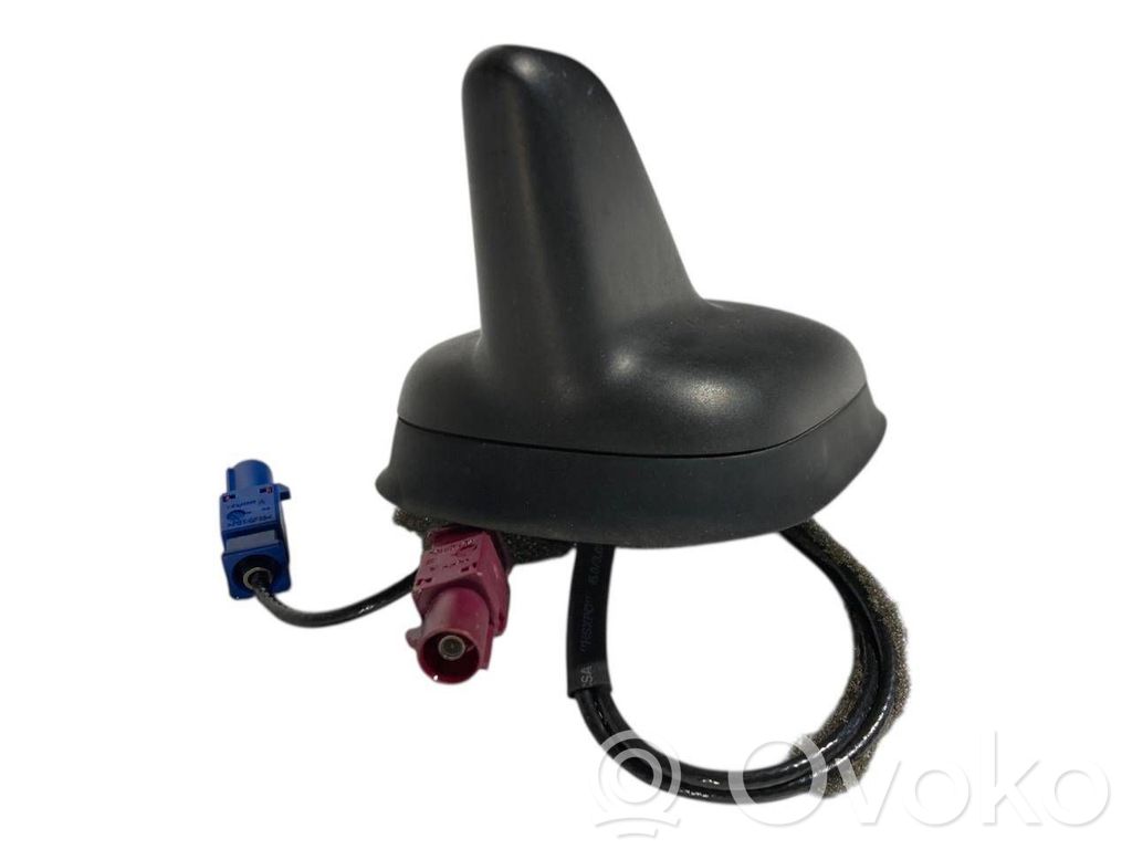 Antena (GPS antena)