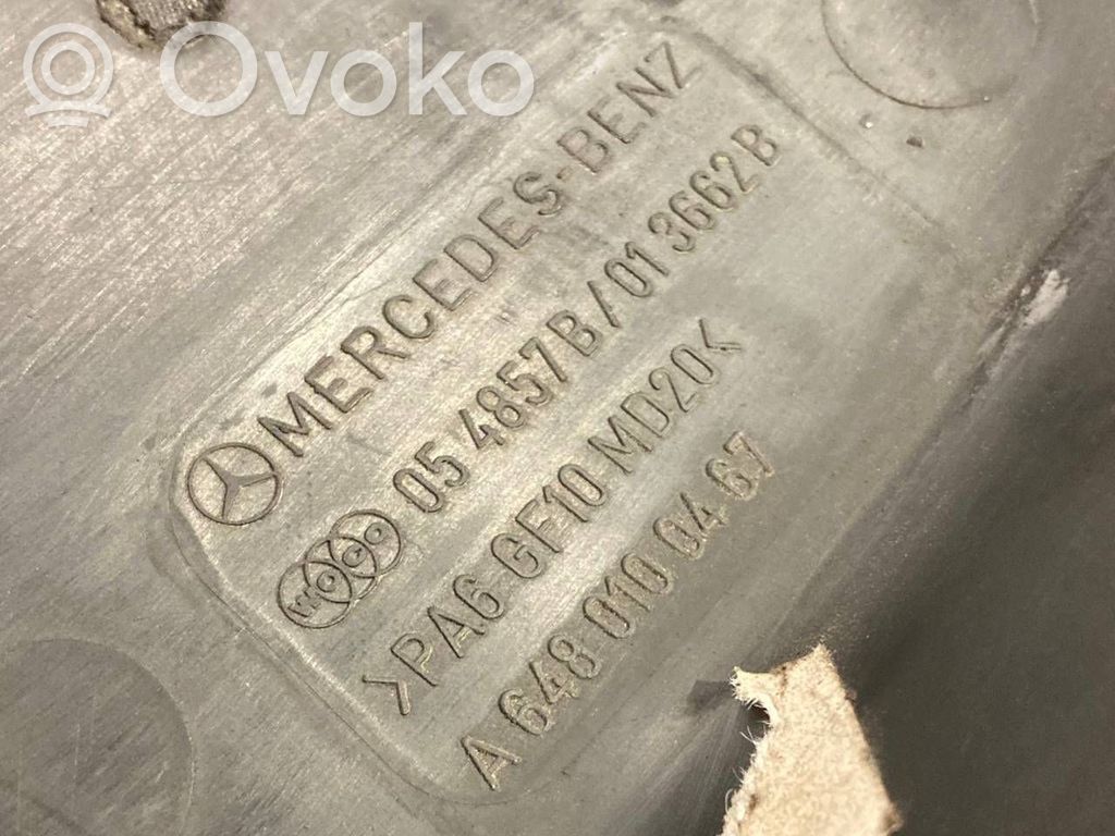 Dzinēja pārsegs (dekoratīva apdare)