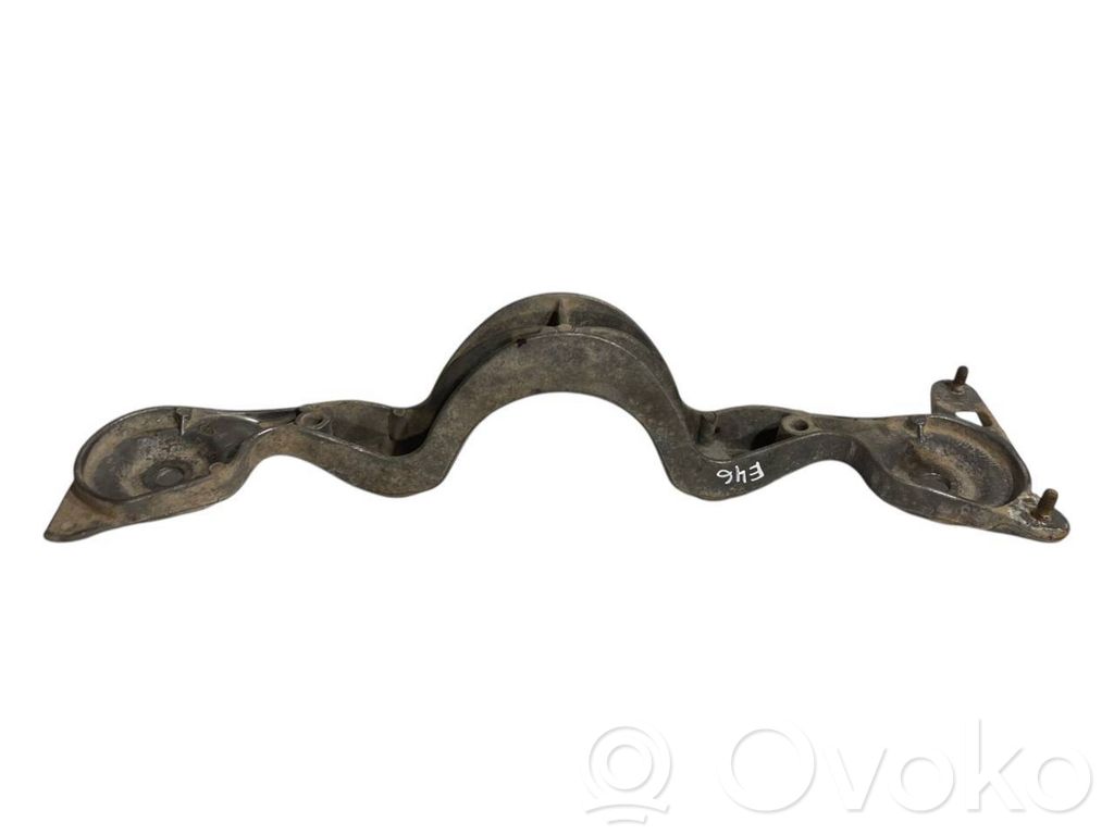 Rear reducer mount