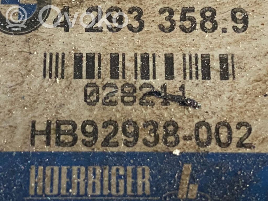 Bagāžnieka pārsega hidraulikas sūknis