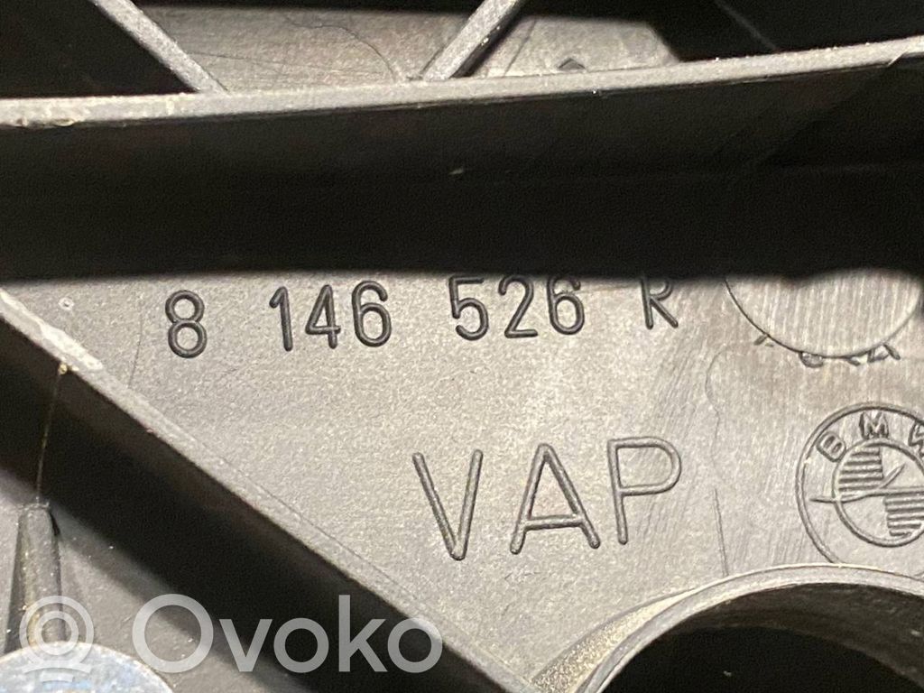 Динамик(и) в заднем стекле
