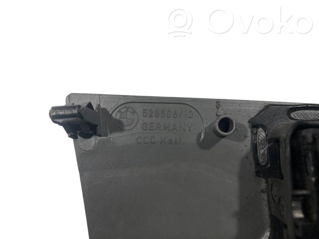 Cita veida salona detaļa