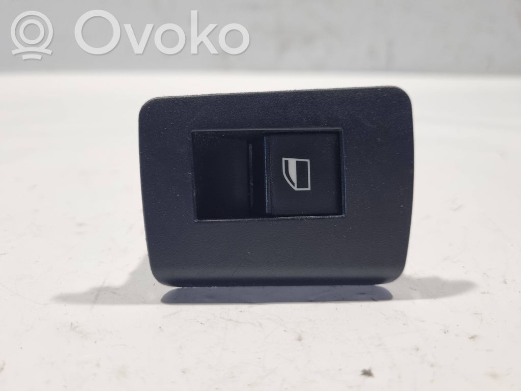 Power window switch