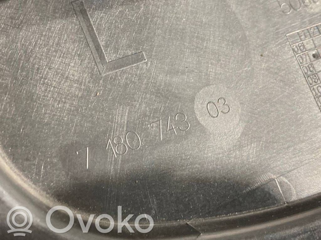 Stikla tīrītāja slotiņas