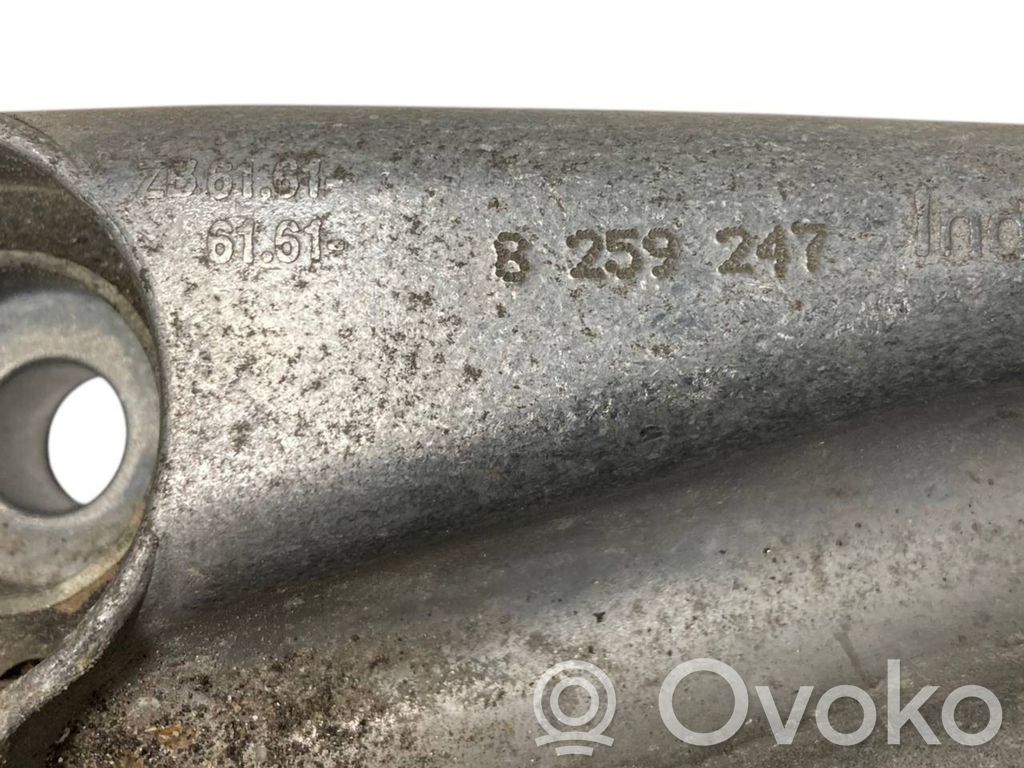 Stikla tīrītāja mehānisms komplekts