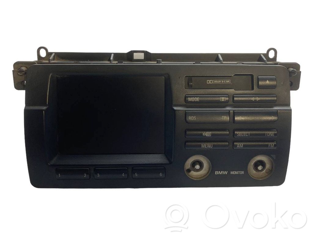 Radio / CD/DVD atskaņotājs / navigācija
