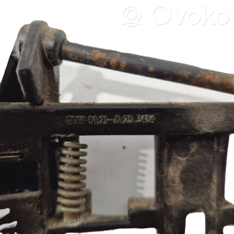 External opening handle