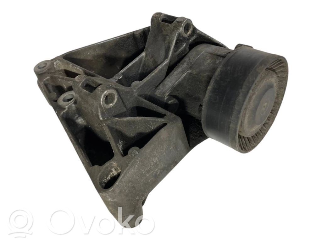 Ģeneratora stiprinājums