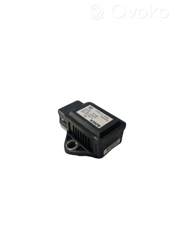 ESP (elektroniskās stabilitātes programmas) sensors (paātrinājuma sensors)