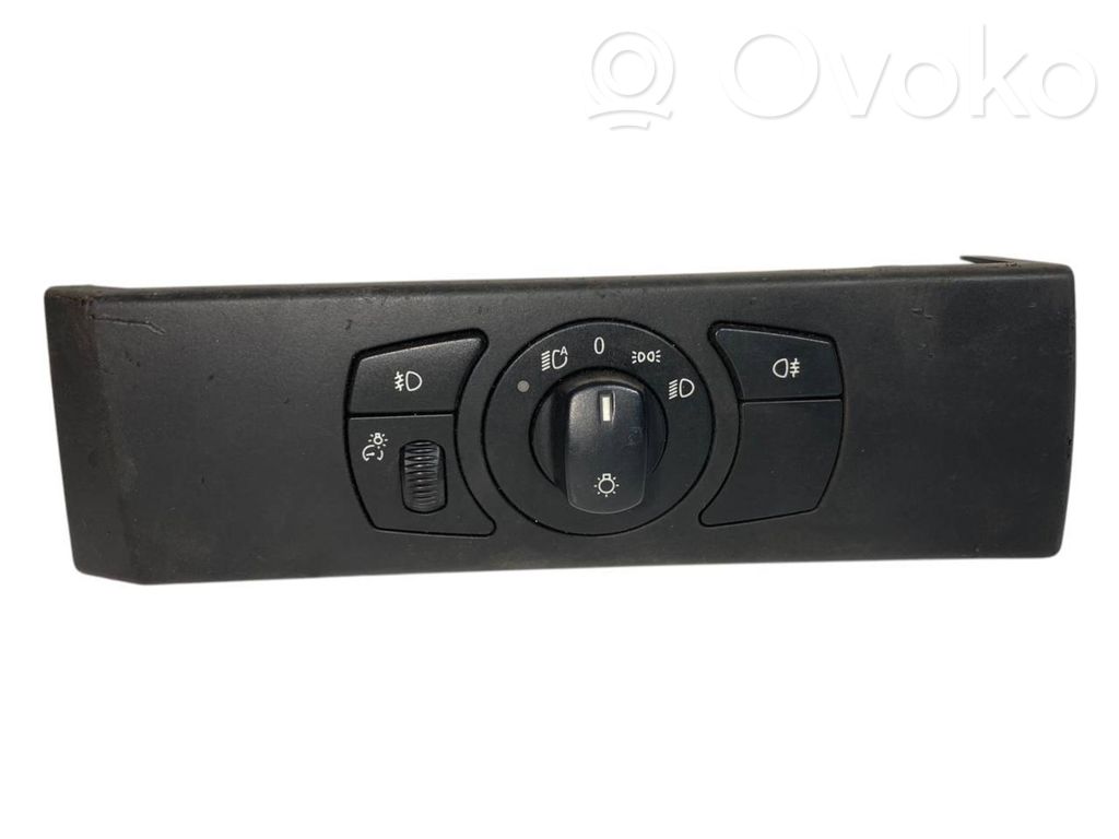 Headlight switch