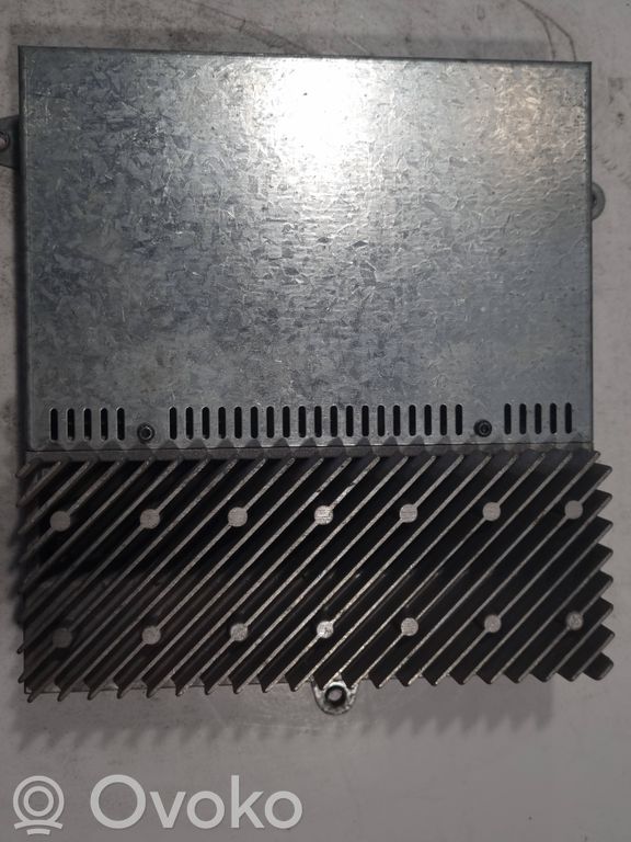 Sound amplifier