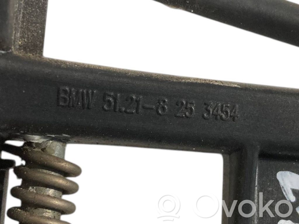 Держатель/кронштейн для внешней ручки открывания спереди