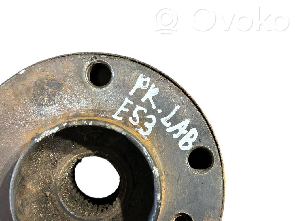 Priekšējā riteņa rumbas vārpstas šarnīrs (stupica, capfa)