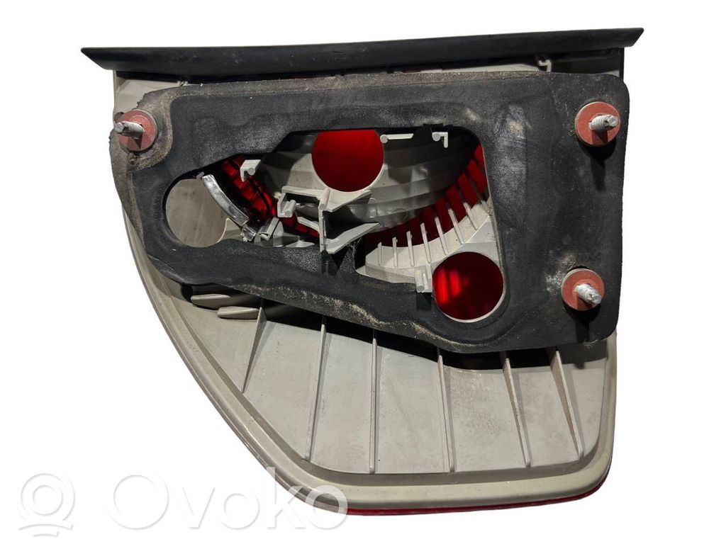 Taillight in the body