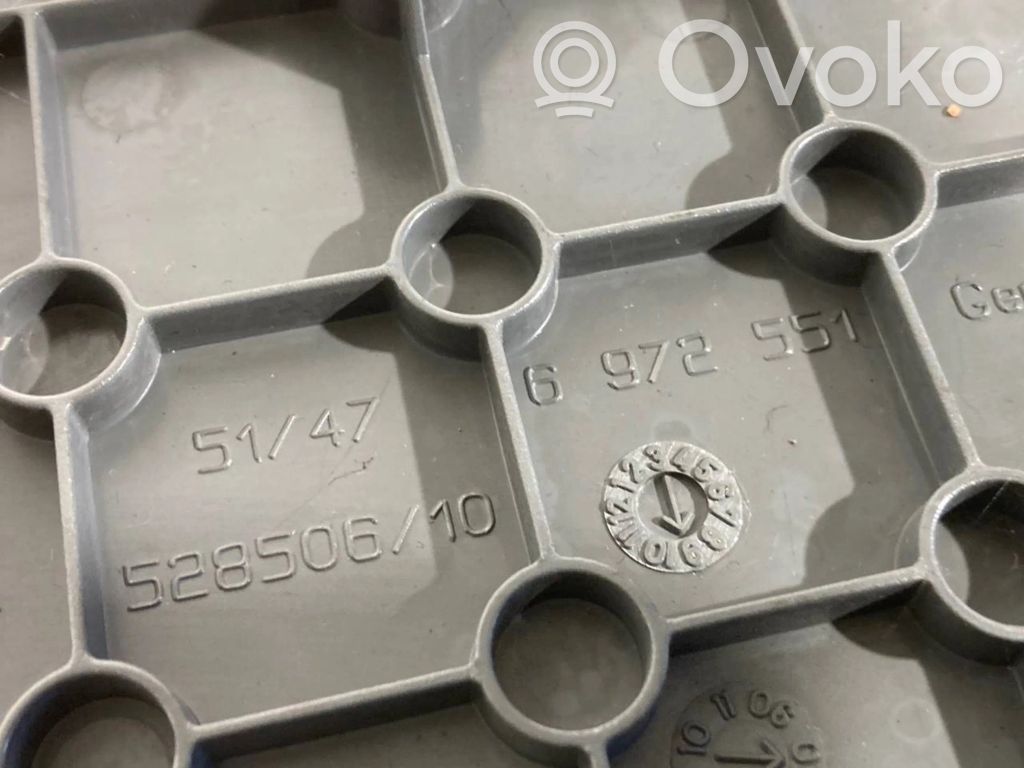 Другой тип декоративной отделки багажника