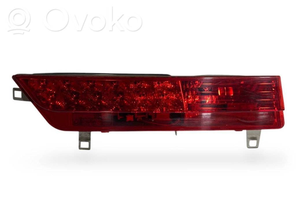 Taillight in the hood