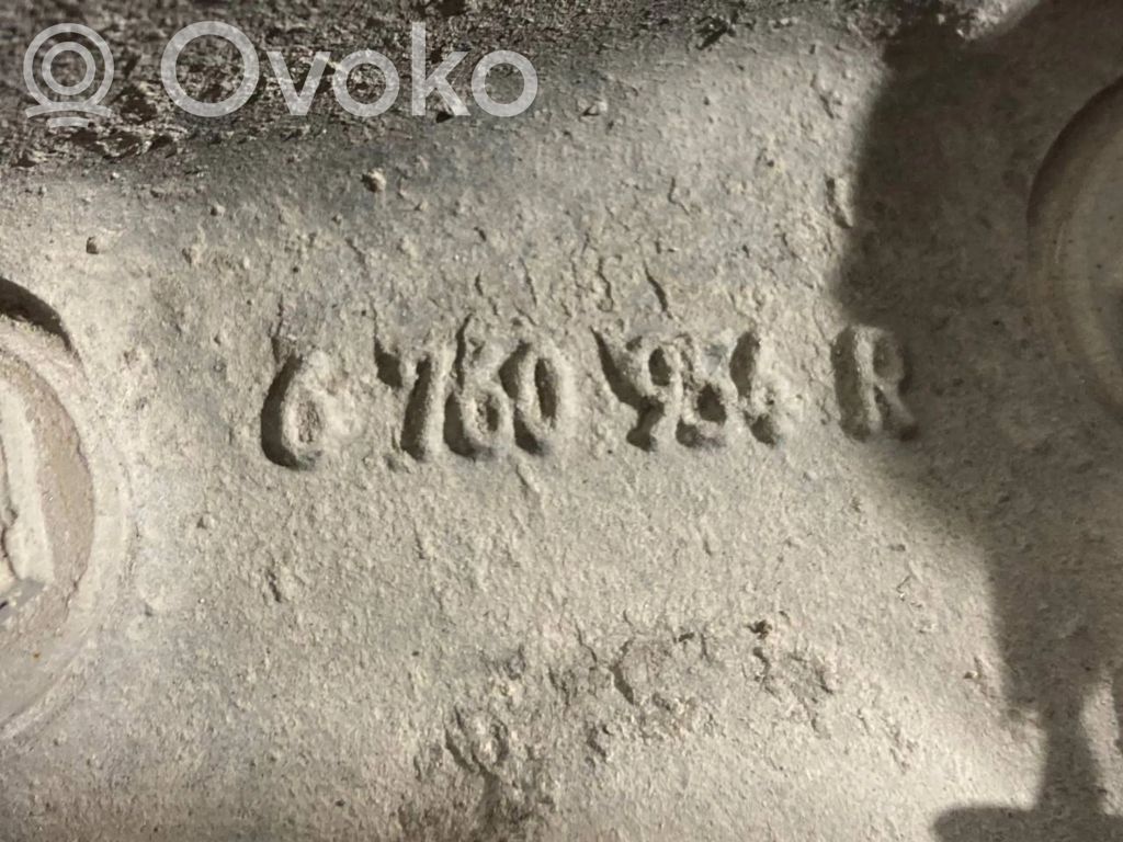 Priekšējā riteņa rumbas vārpstas šarnīrs (stupica, capfa)