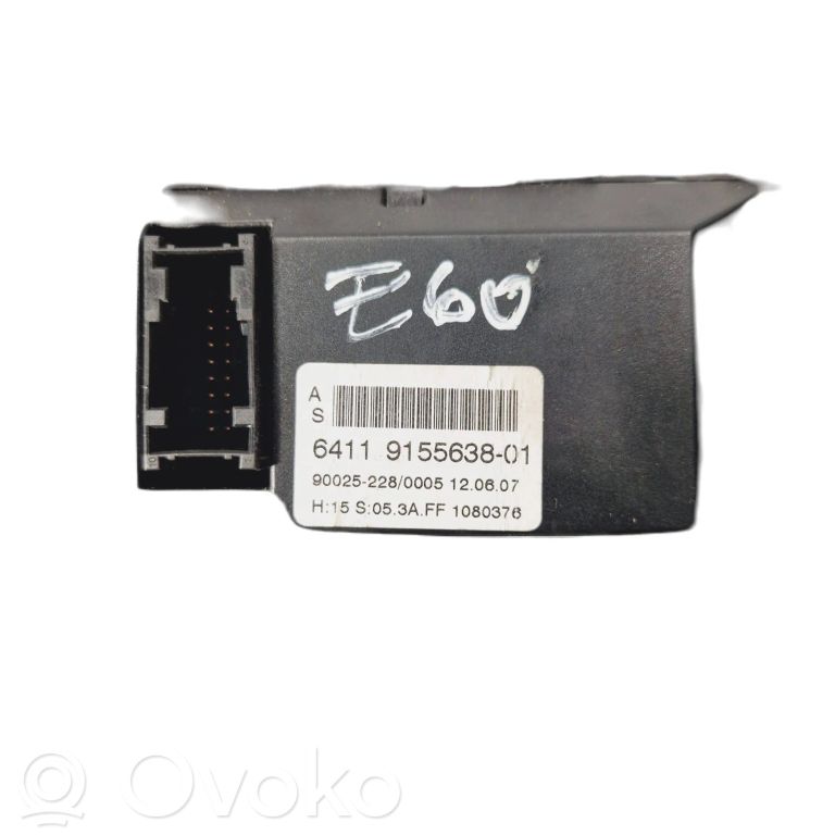 Air conditioning / climate control / interior heating control unit (in the passenger compartment)