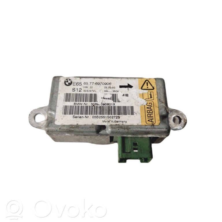 Airbag impact sensor