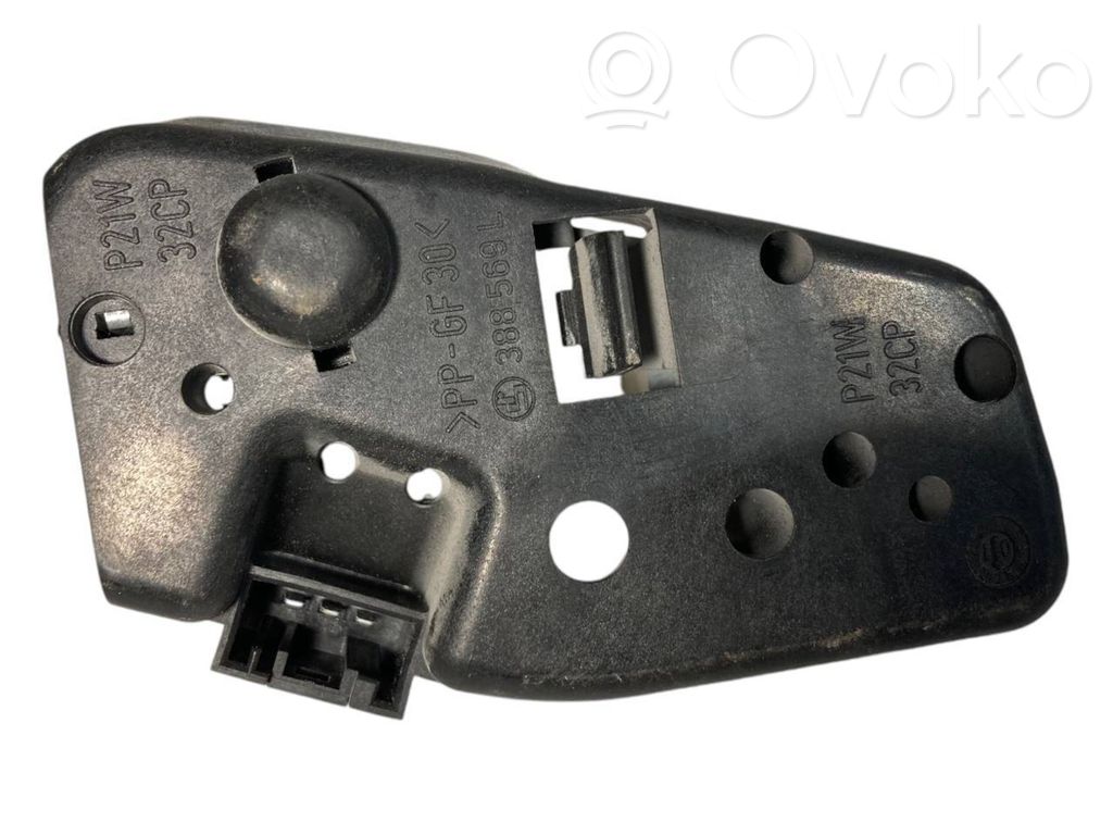 Rear lamp cover holder