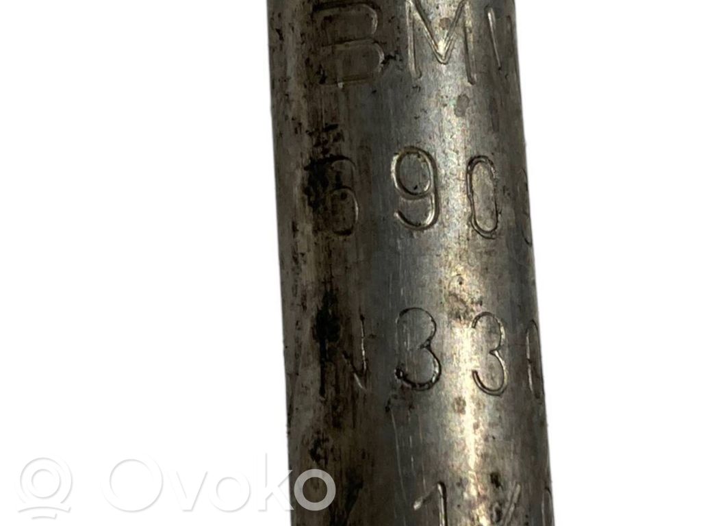 Air conditioner pipe(s) / hose(s)
