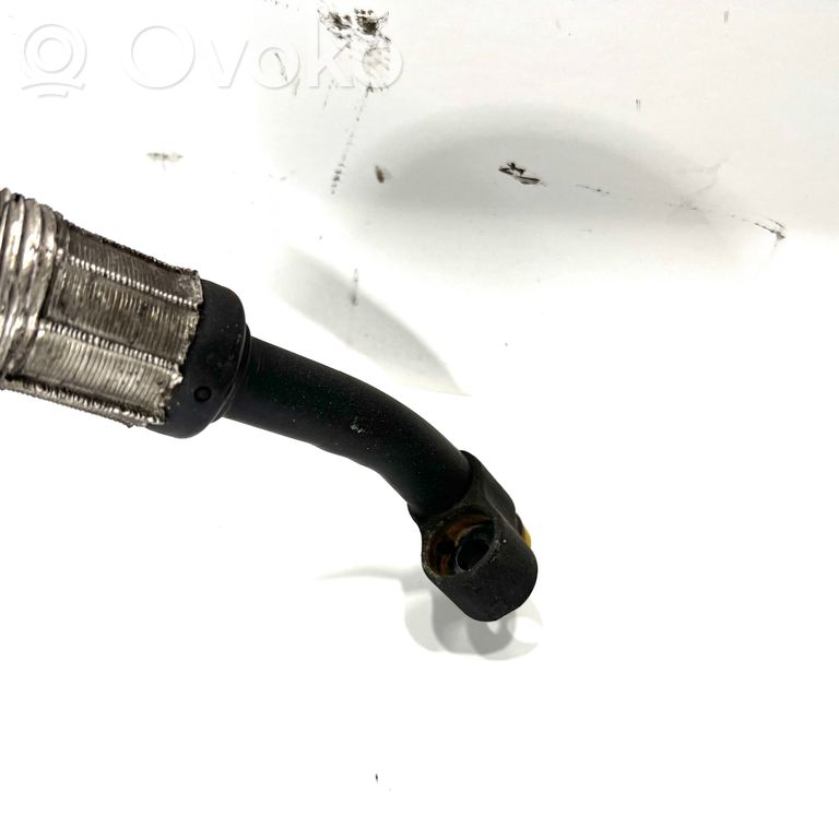 Air conditioner pipe(s) / hose(s)