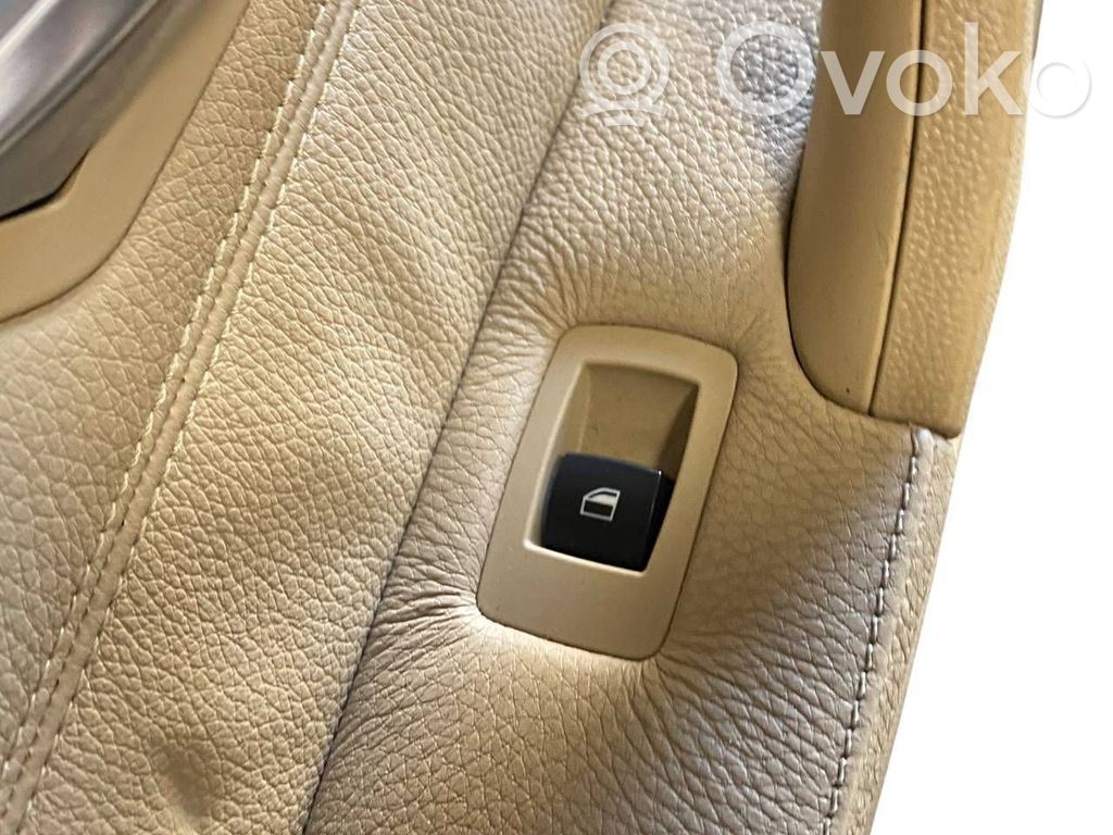 Salona daļu komplekts