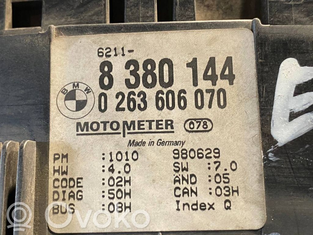 Spidometrs (instrumentu panelī)
