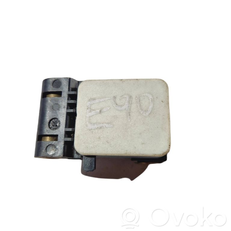 Airbag impact sensor